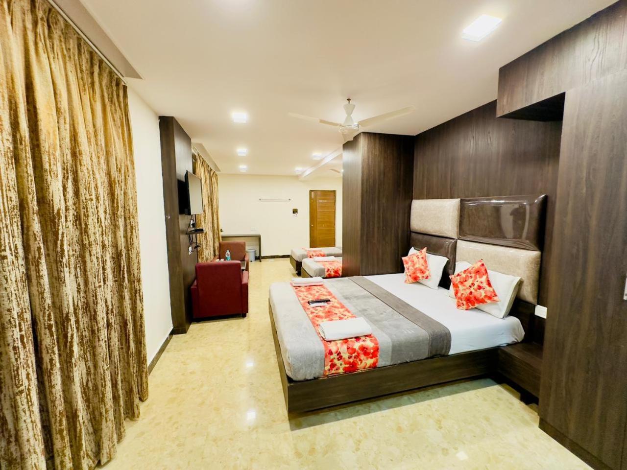 Sheraton Grande At Puratchi Thalaivar Dr Mgr Central Railway Station Chennai Extérieur photo