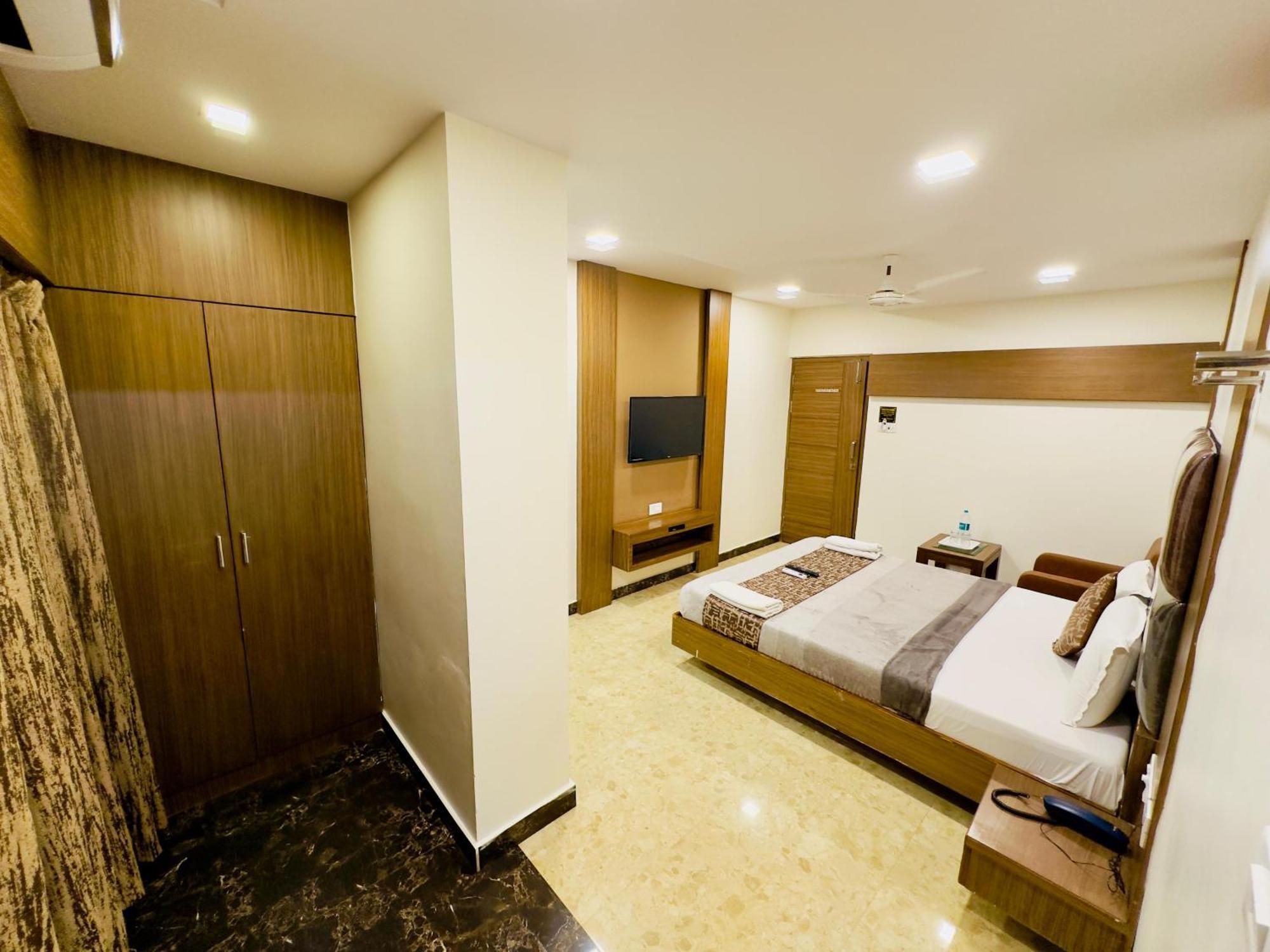 Sheraton Grande At Puratchi Thalaivar Dr Mgr Central Railway Station Chennai Extérieur photo